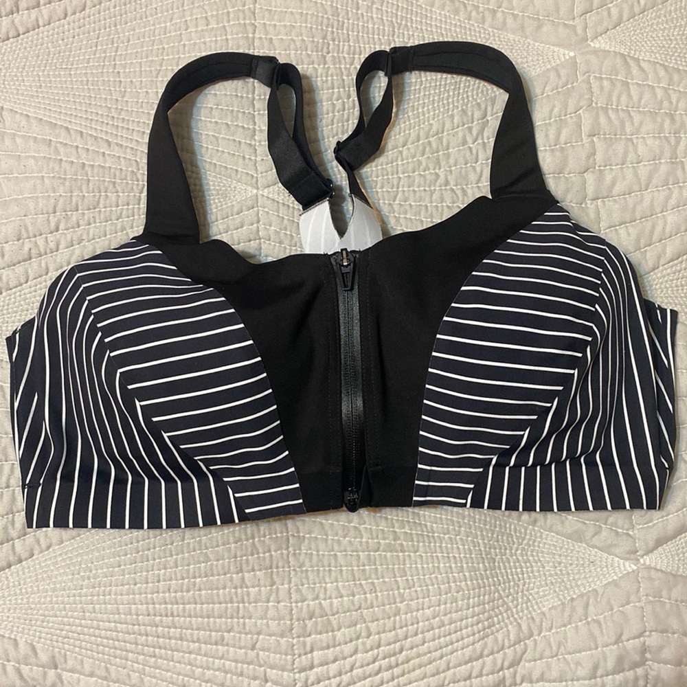 Victorias Secret Sport Incredible Knockout Ultra Max Sports Bra Size 38D Black